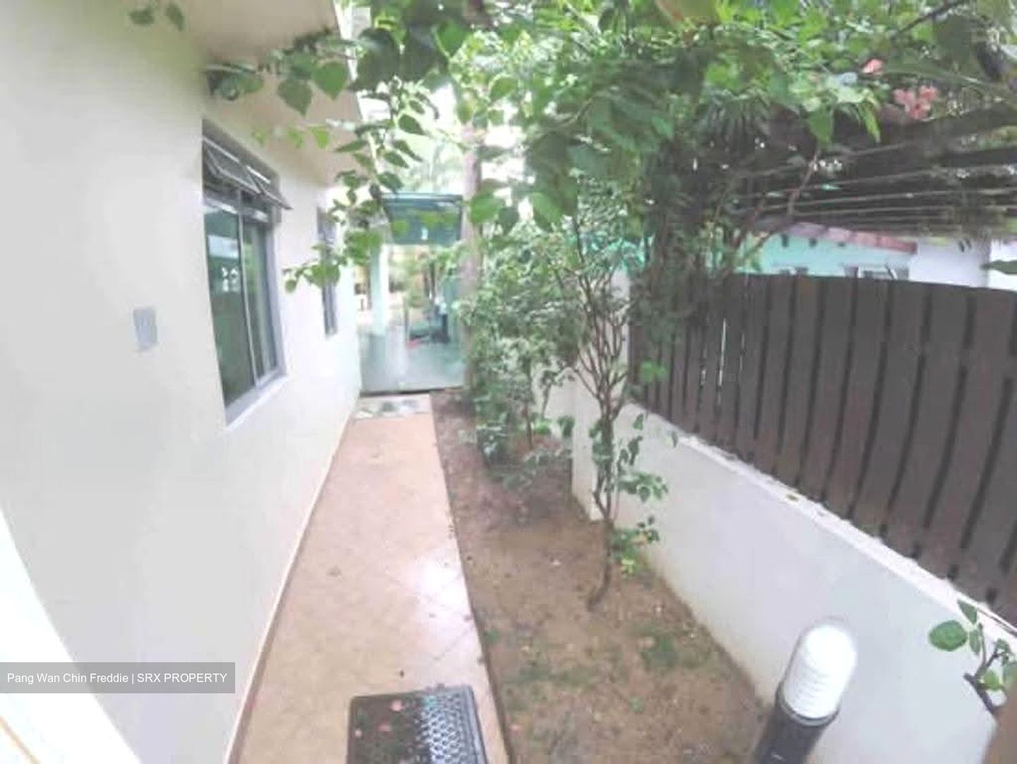 Mount Sinai (D10), Semi-Detached #609074791